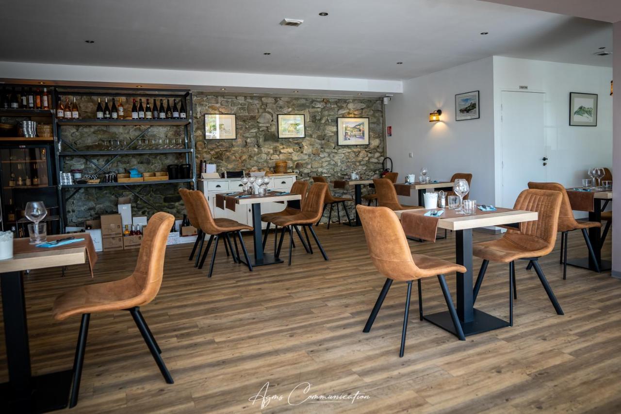 Отель Logis Du Champ De Mars Puy-Saint-Martin Экстерьер фото